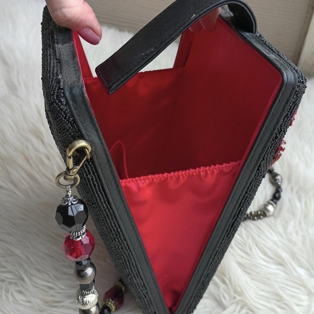 Embellished Mary Jane Queen of Hearts Beaded Bag - Picture 11 of 14